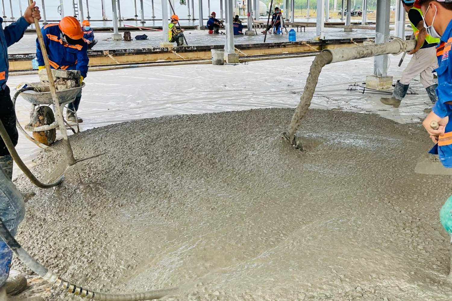 Đổ Bê Tông Cốt Sợi